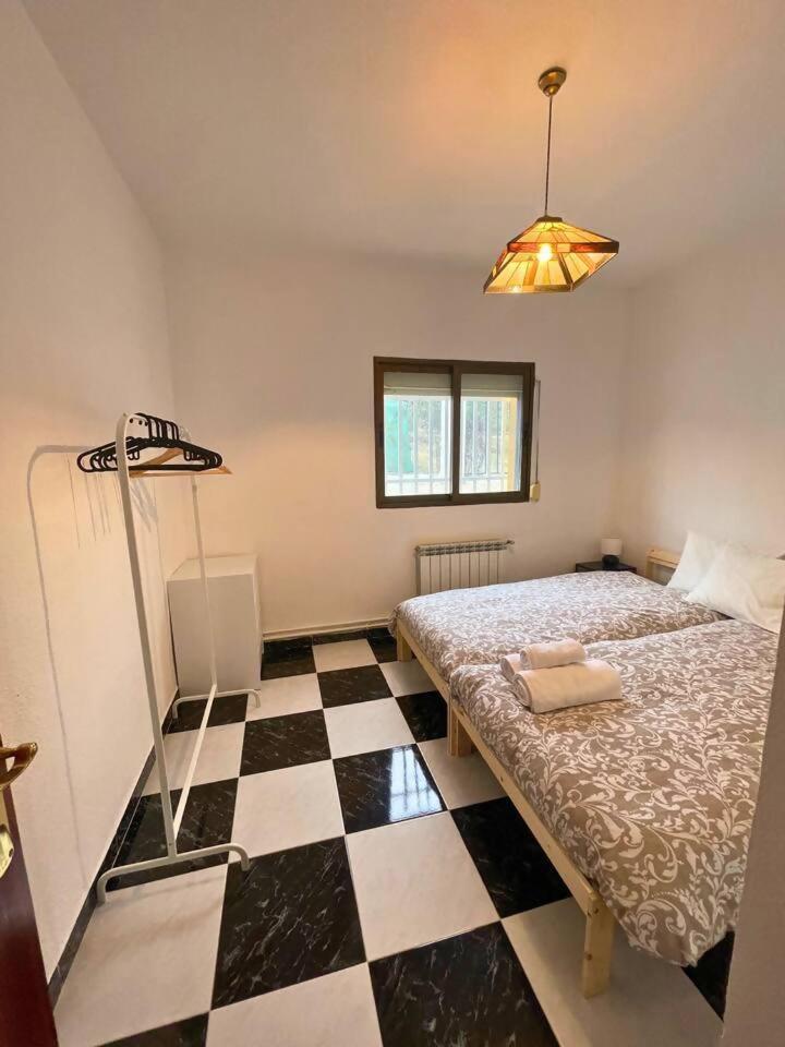 Casa Con Jardin En Ogijares Villa Екстериор снимка