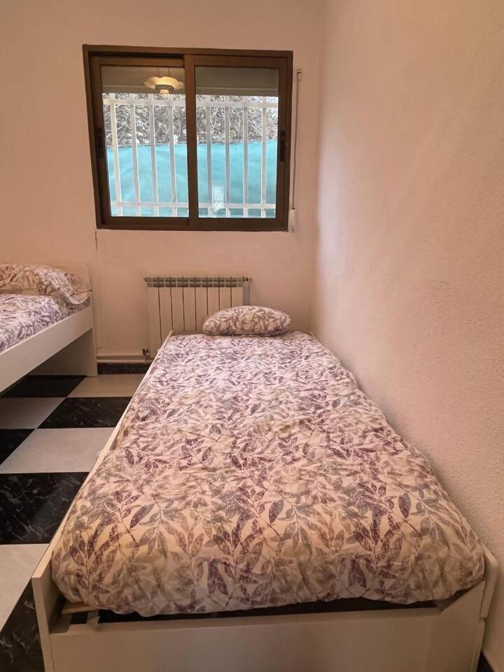 Casa Con Jardin En Ogijares Villa Екстериор снимка