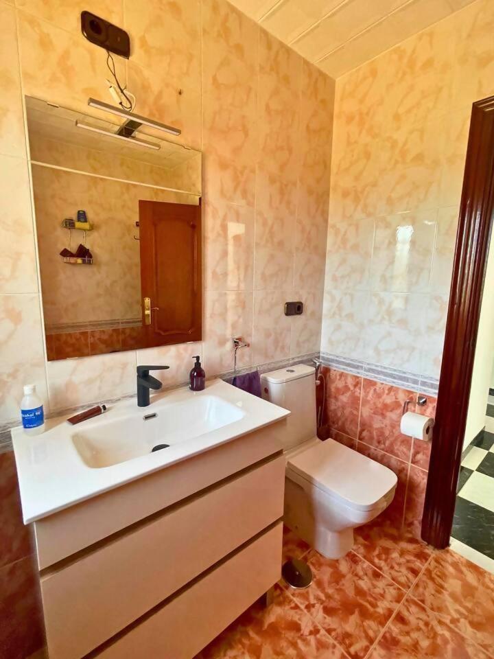 Casa Con Jardin En Ogijares Villa Екстериор снимка